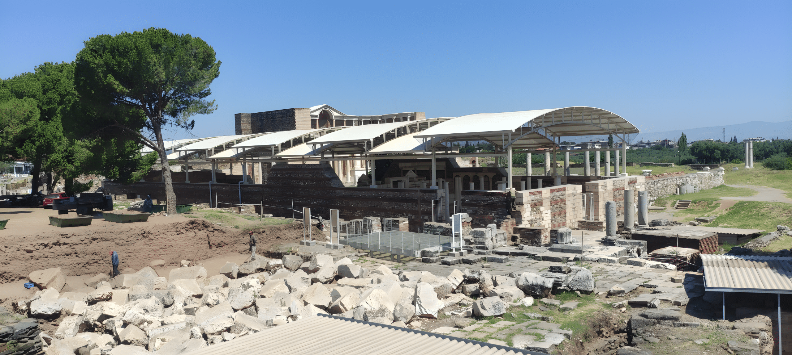 Sardes antik kenti çelik çatı ve platform imalatı